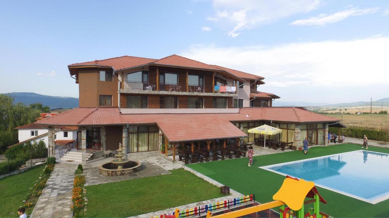Maribel Spa Hotel Koprilova エクステリア 写真